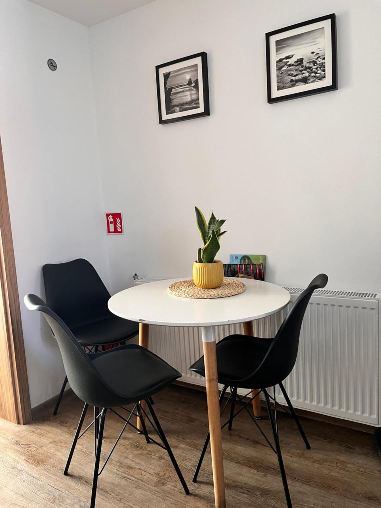 Apartament Numer 1, Dwie Sypialnie Dwa Lozka أوريز المظهر الخارجي الصورة
